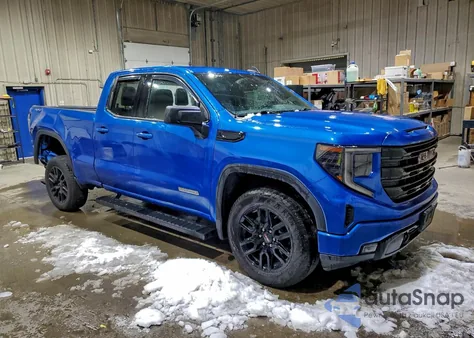 2023 GMC Sierra K1500 Elevation z USA, uszkodzony, nr VIN 1GTRUCEK2PZ242933